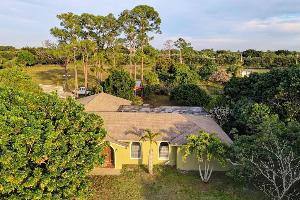 Ananda Farmhouse And Retreat. Lake Worth Beach Luaran gambar