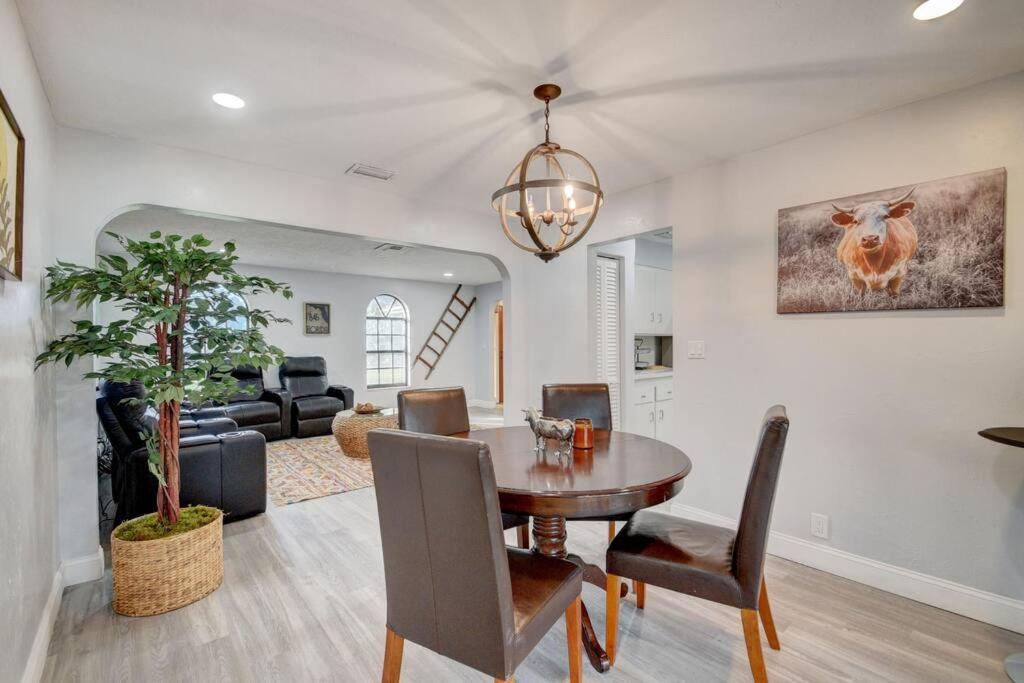 Ananda Farmhouse And Retreat. Lake Worth Beach Luaran gambar