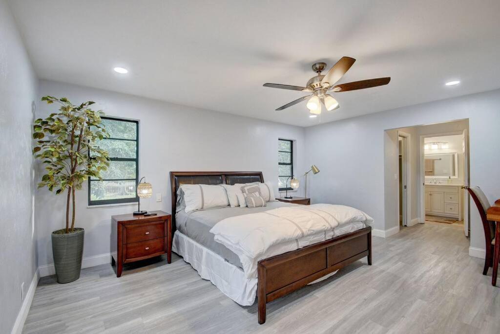 Ananda Farmhouse And Retreat. Lake Worth Beach Luaran gambar