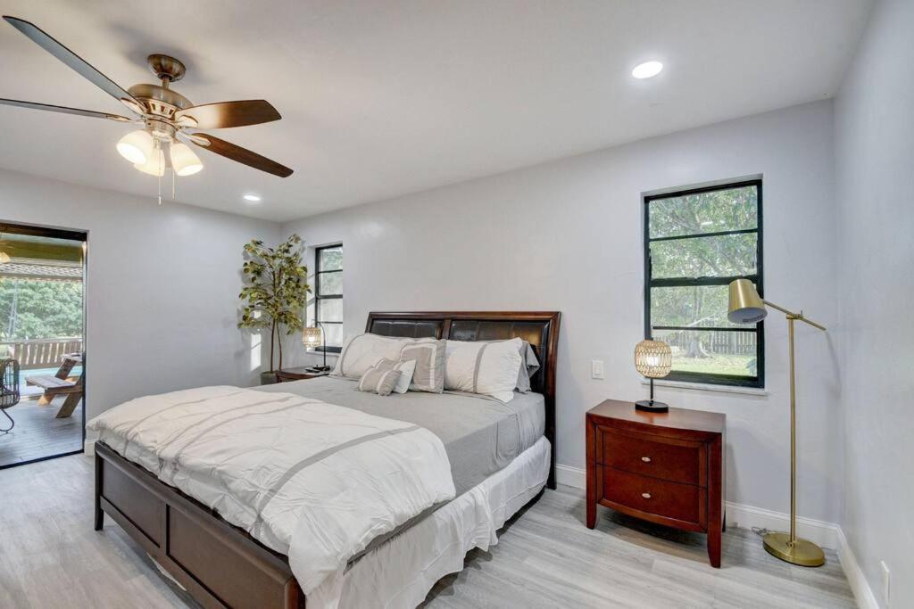 Ananda Farmhouse And Retreat. Lake Worth Beach Luaran gambar