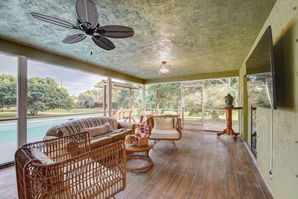 Ananda Farmhouse And Retreat. Lake Worth Beach Luaran gambar