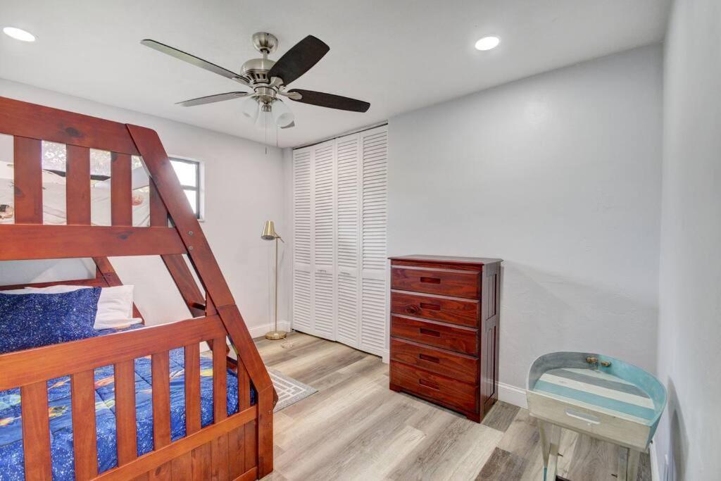 Ananda Farmhouse And Retreat. Lake Worth Beach Luaran gambar