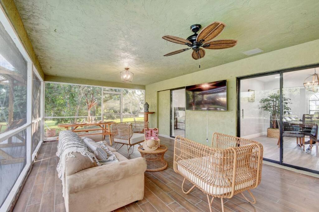 Ananda Farmhouse And Retreat. Lake Worth Beach Luaran gambar